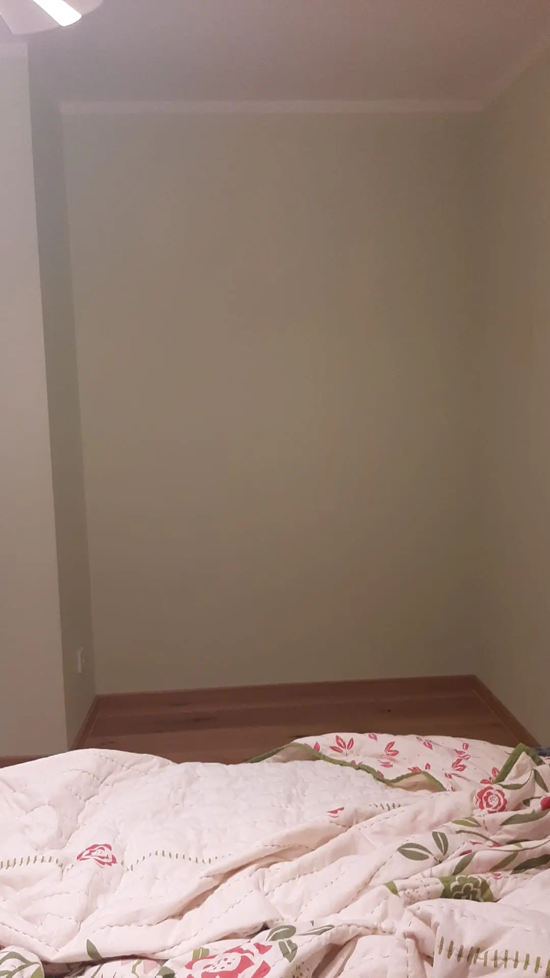 Empty bedroom wall before the custom wardrobe is built — the starting point of the process in Zagreb